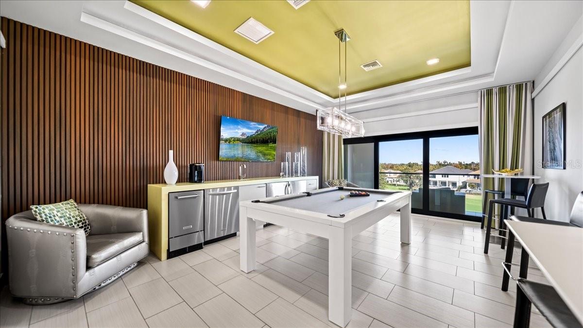 REUNION WEST VLGS NORTH - Residential