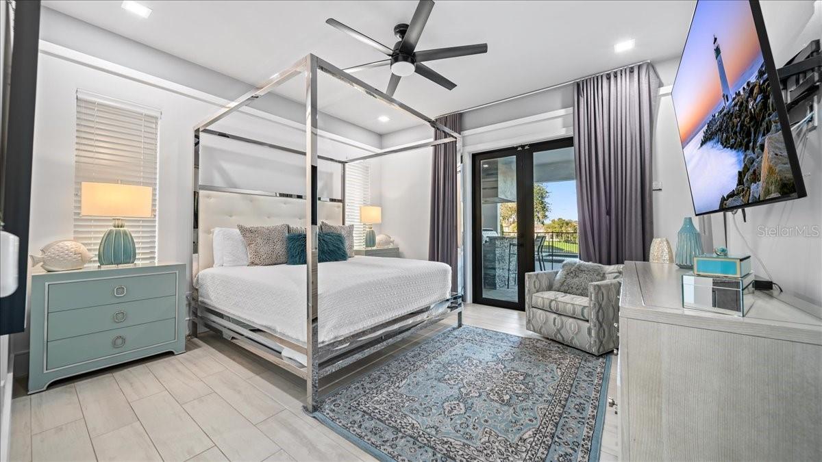 REUNION WEST VLGS NORTH - Residential