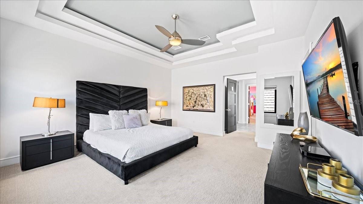 REUNION WEST VLGS NORTH - Residential