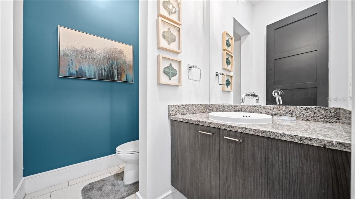 REUNION WEST VLGS NORTH - Residential