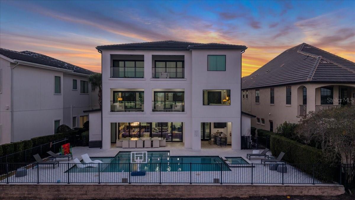 REUNION WEST VLGS NORTH - Residential