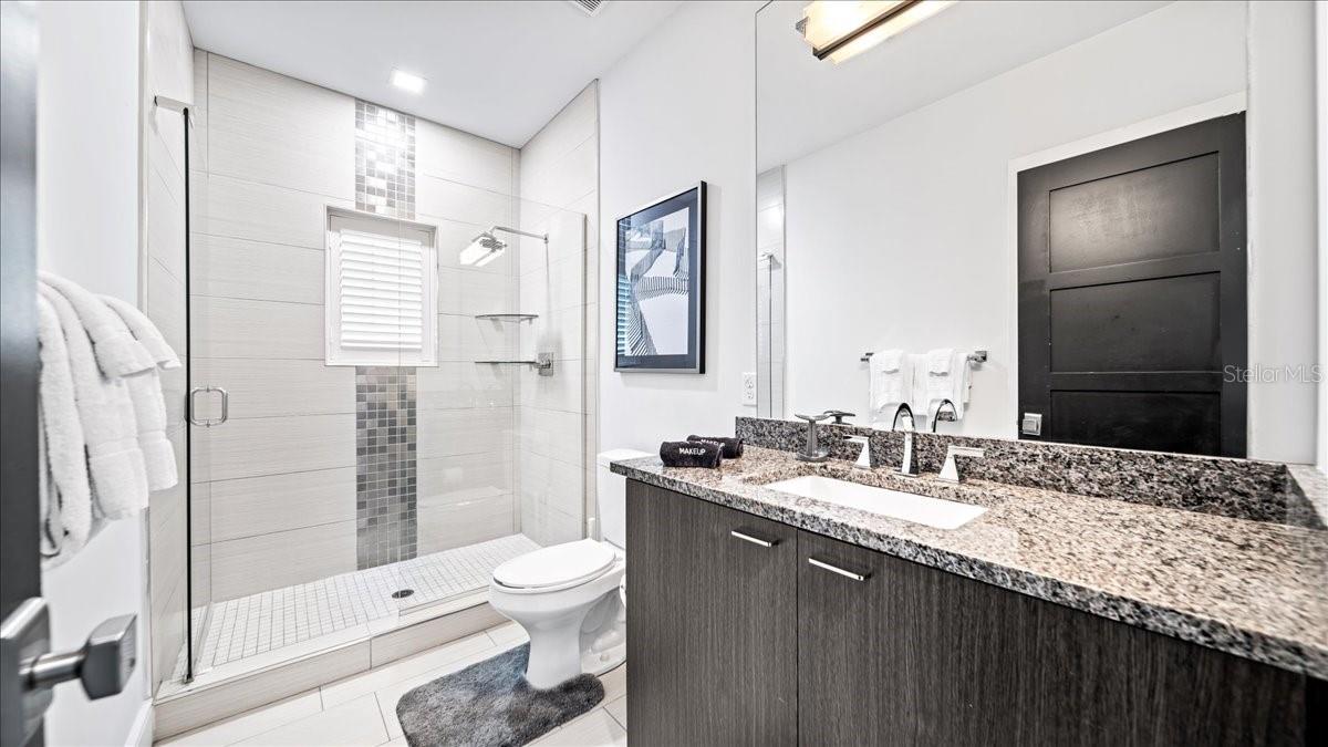 REUNION WEST VLGS NORTH - Residential