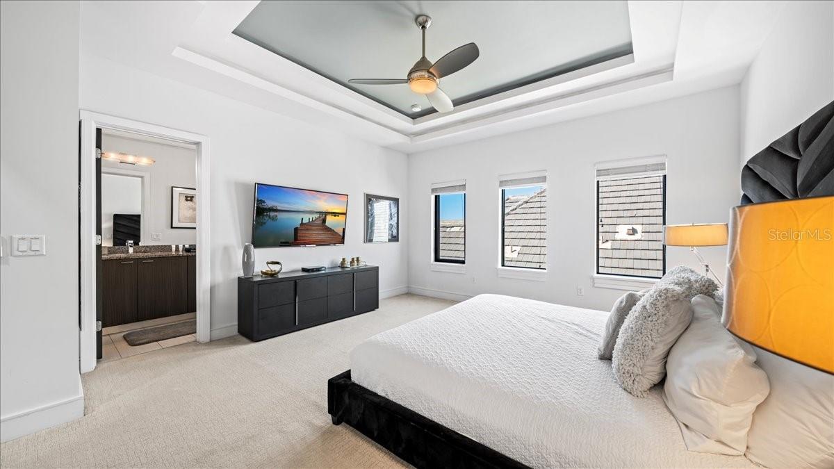 REUNION WEST VLGS NORTH - Residential