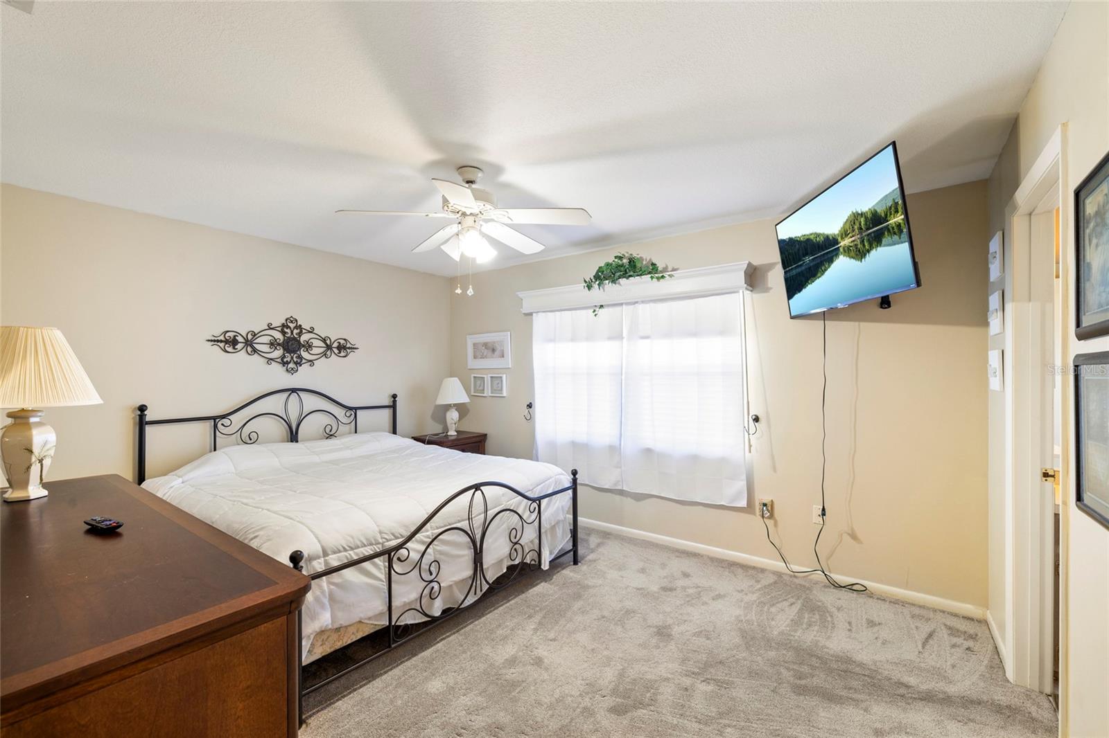 WILLOW GATE - Residential