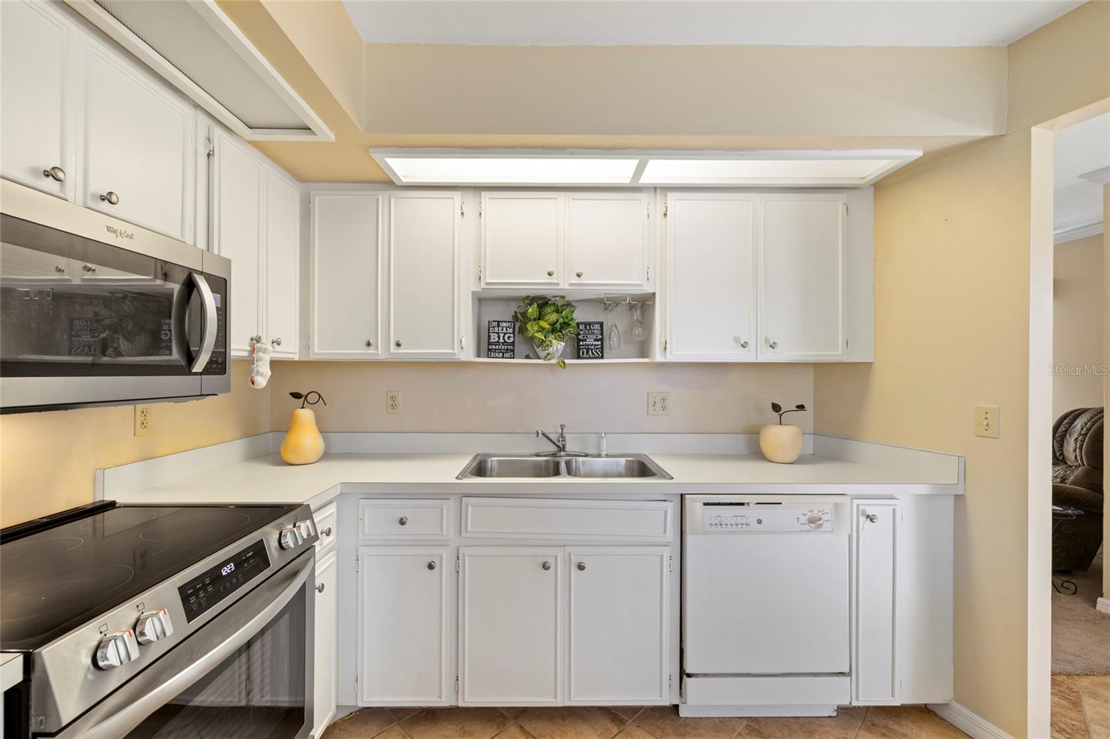 WILLOW GATE - Residential