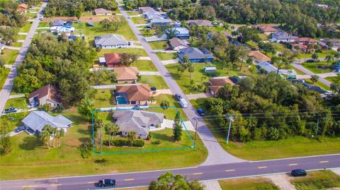 A home in NORTH PORT