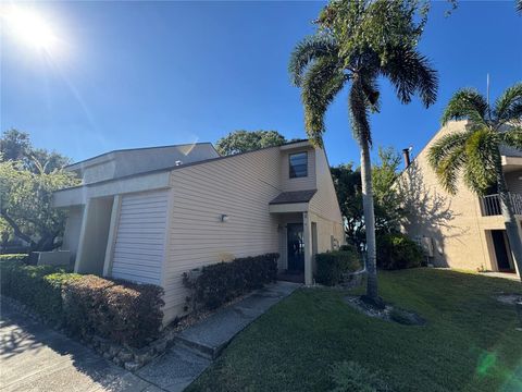 Photo of 5110 Puritan Circle #5110, Tampa, FL 33617 (MLS # J994723)