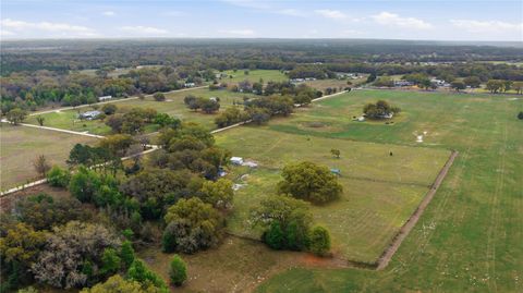 Tiny photo for 18850 SE 12th Lane, Williston, FL 32696 (MLS # OM722612)