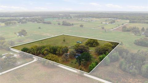 Tiny photo for 18850 SE 12th Lane, Williston, FL 32696 (MLS # OM722612)