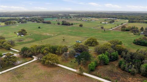 Tiny photo for 18850 SE 12th Lane, Williston, FL 32696 (MLS # OM722612)