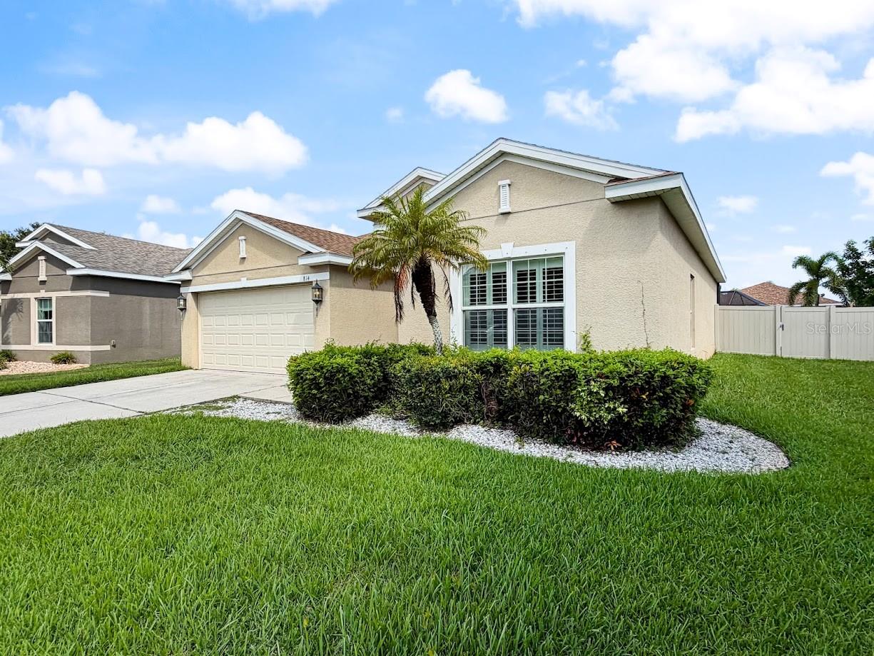814 PARKER DEN DRIVE