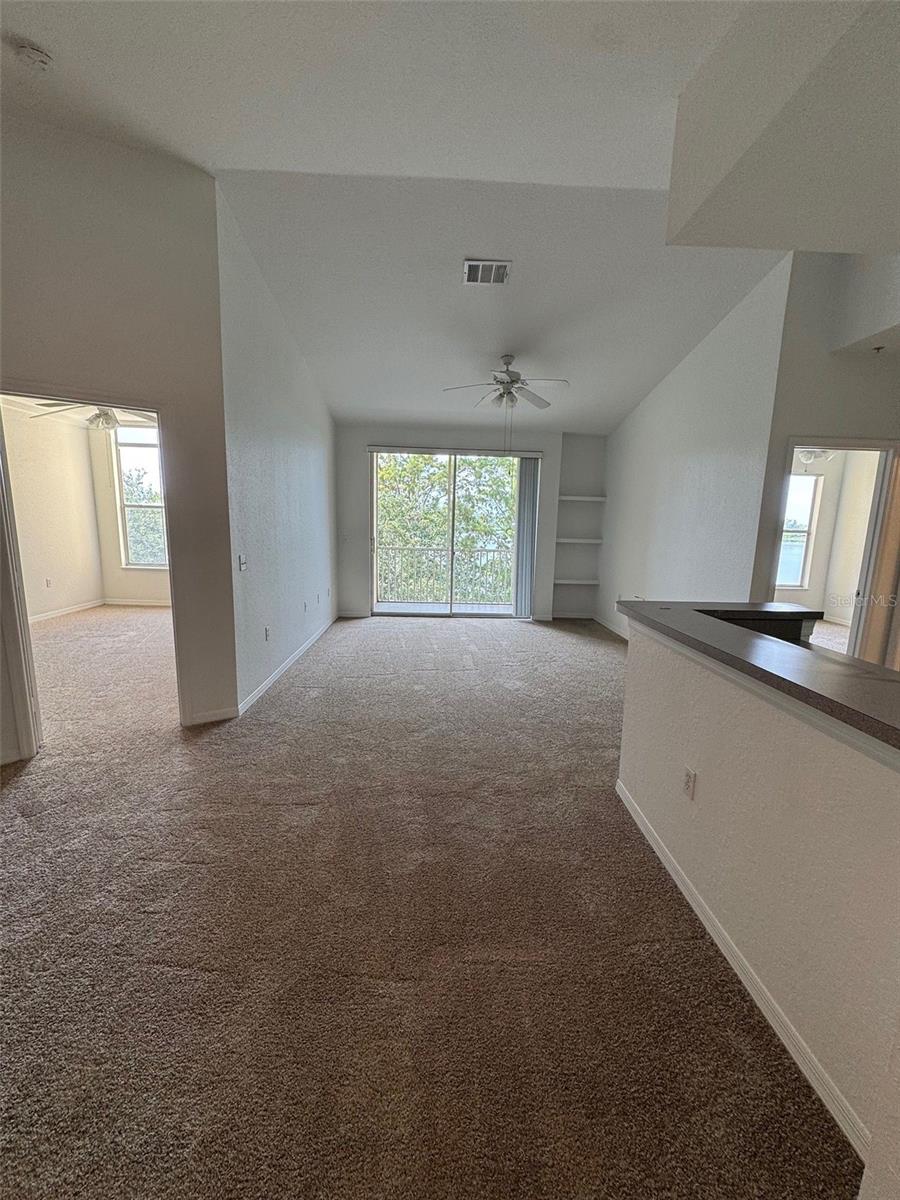 VISCONTI WEST - Residential Lease