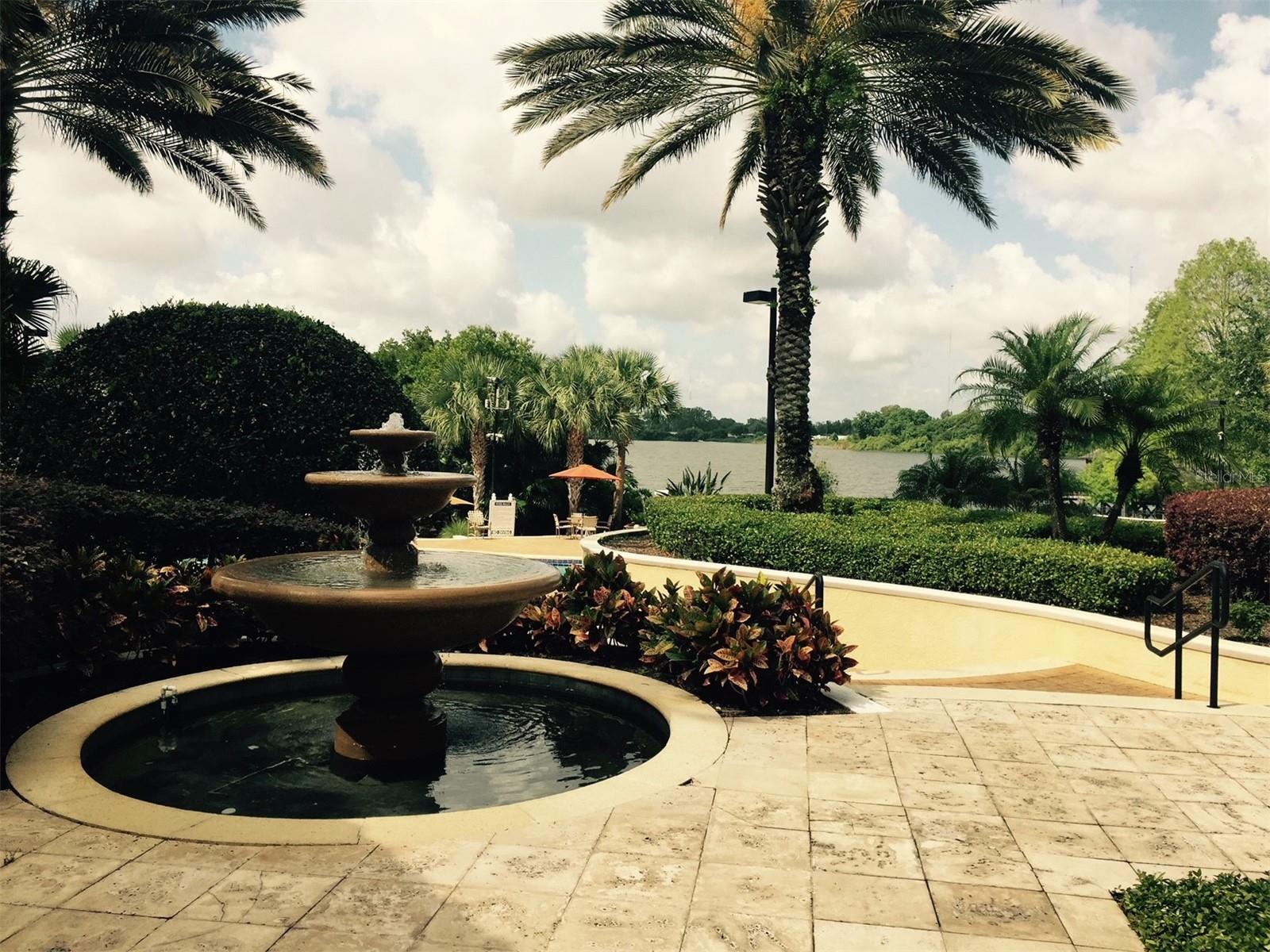 VISCONTI WEST - Residential Lease