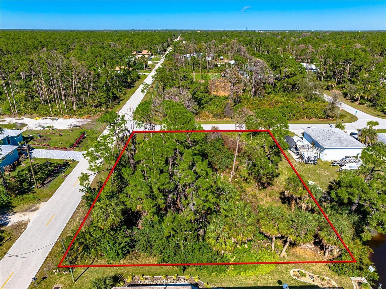 1096 CAMPBELL STREET, PORT CHARLOTTE, FL, 33953 3 1096 CAMPBELL STREET