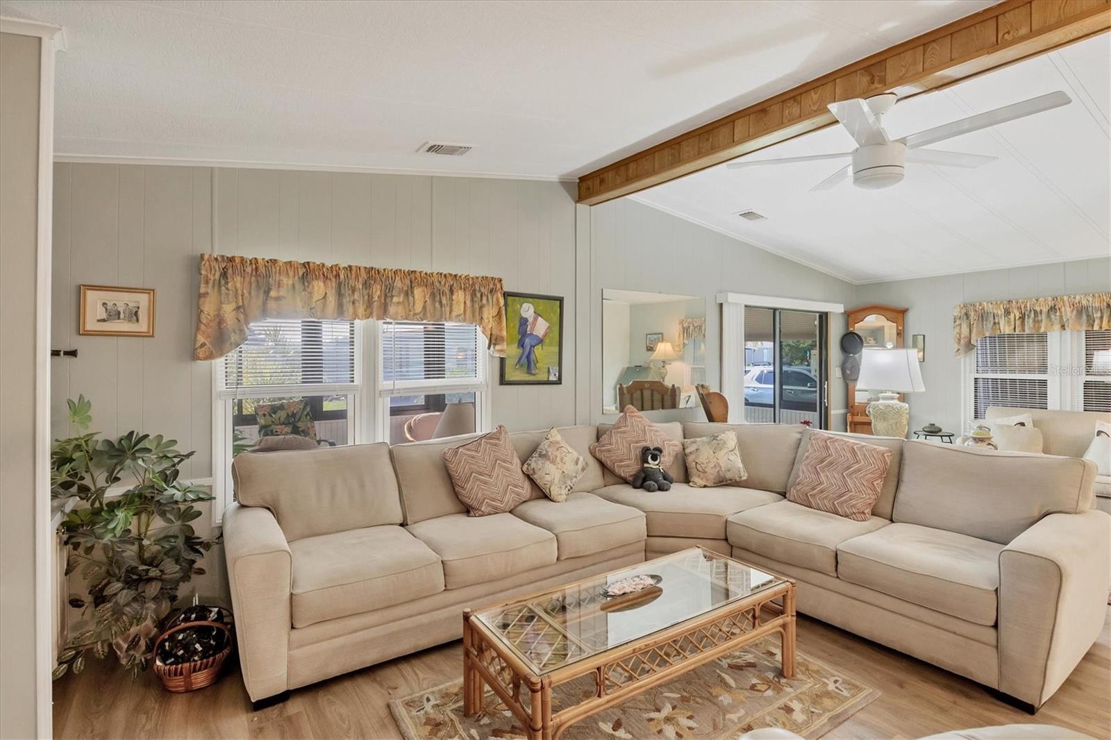 TANGERINE WOODS - Residential