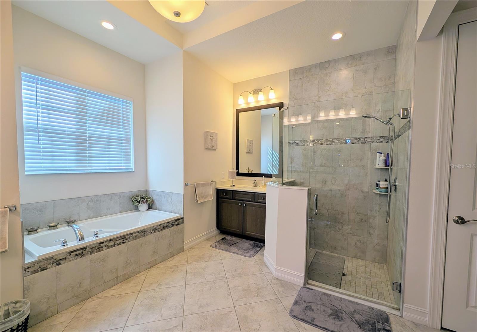 ECOVILLAGE HIGHPOINT - Residential