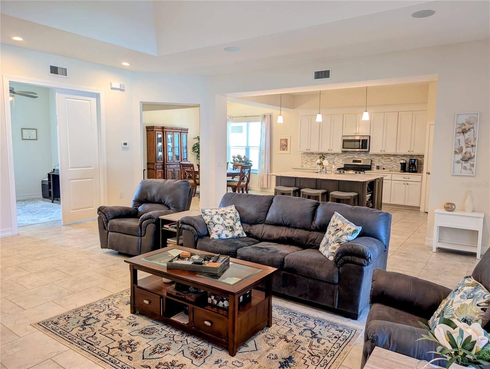 ECOVILLAGE HIGHPOINT - Residential