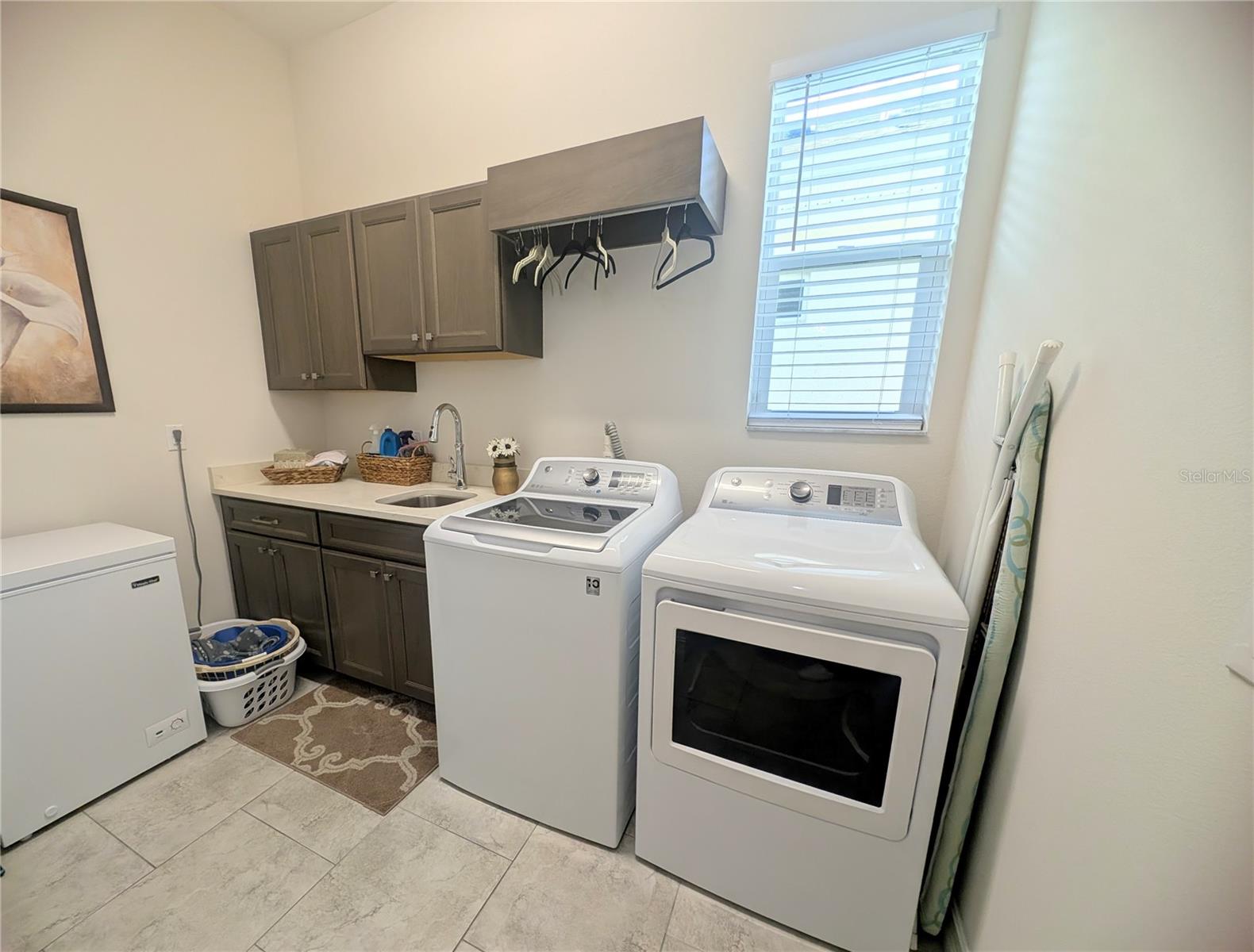 ECOVILLAGE HIGHPOINT - Residential