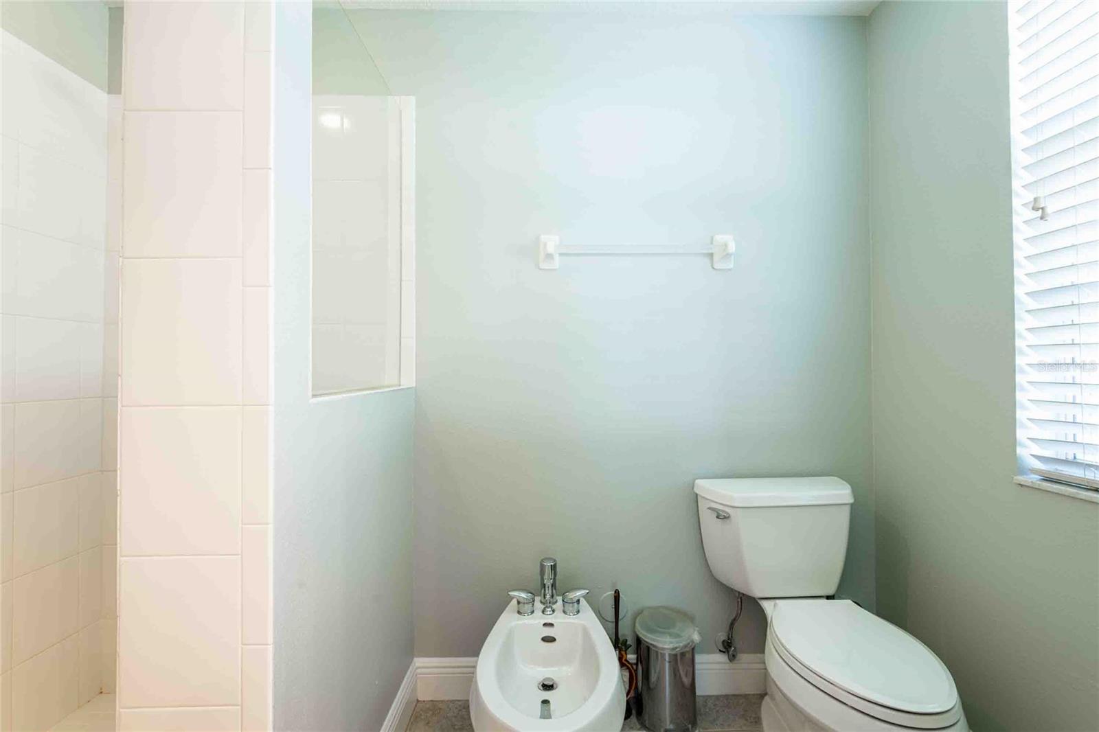 CALIENTE APTS CONDO - Residential