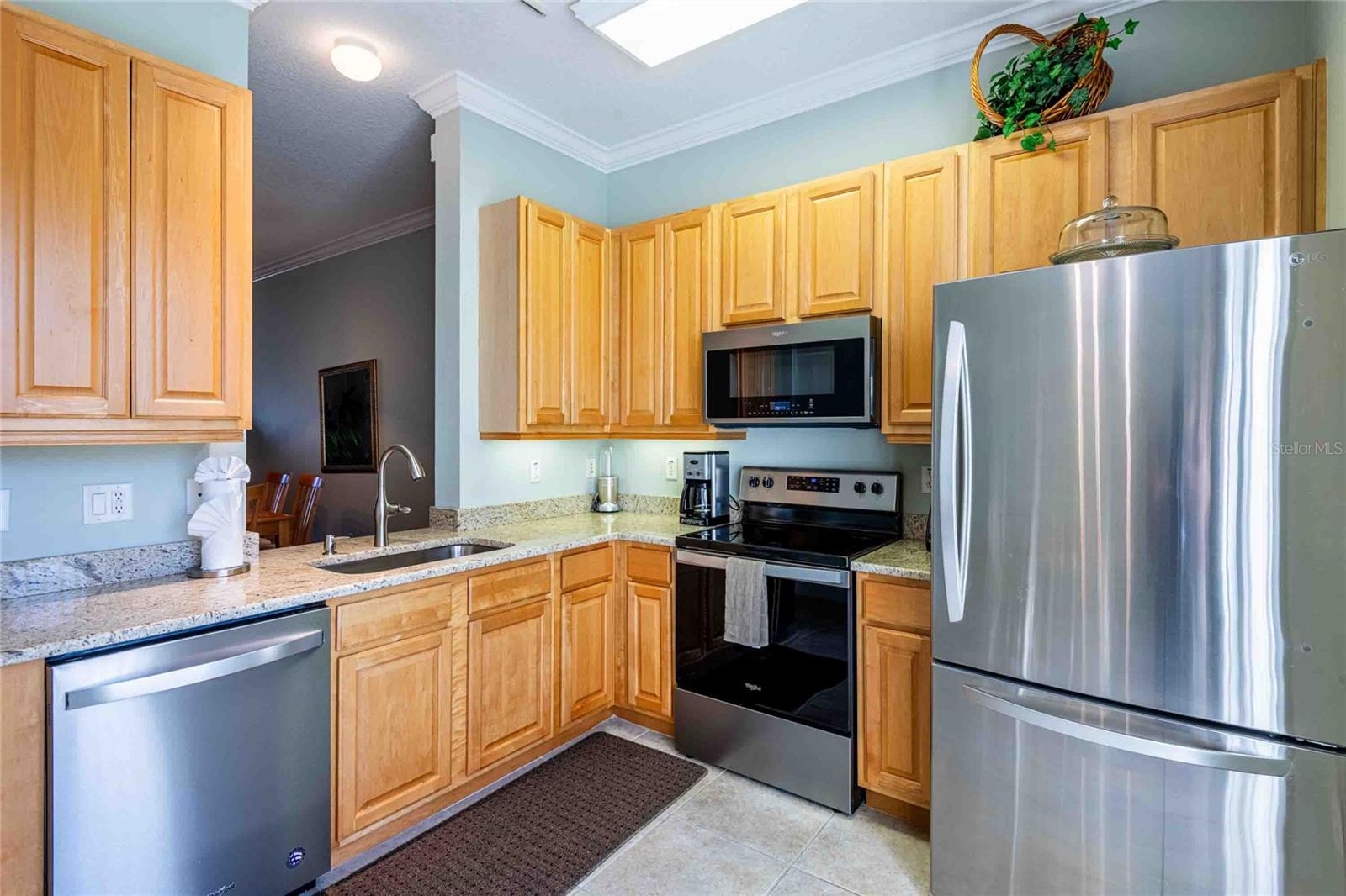 CALIENTE APTS CONDO - Residential