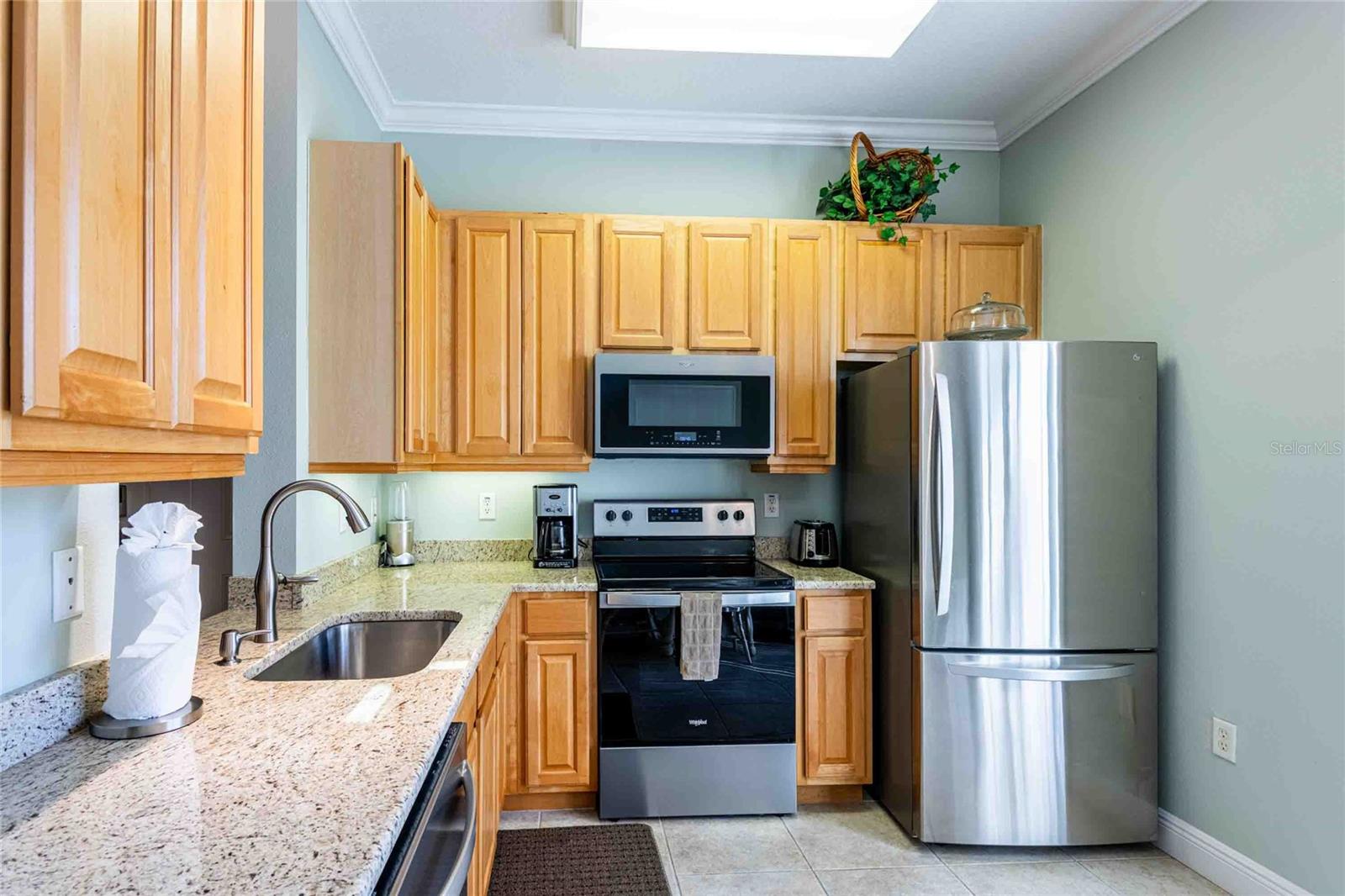 CALIENTE APTS CONDO - Residential