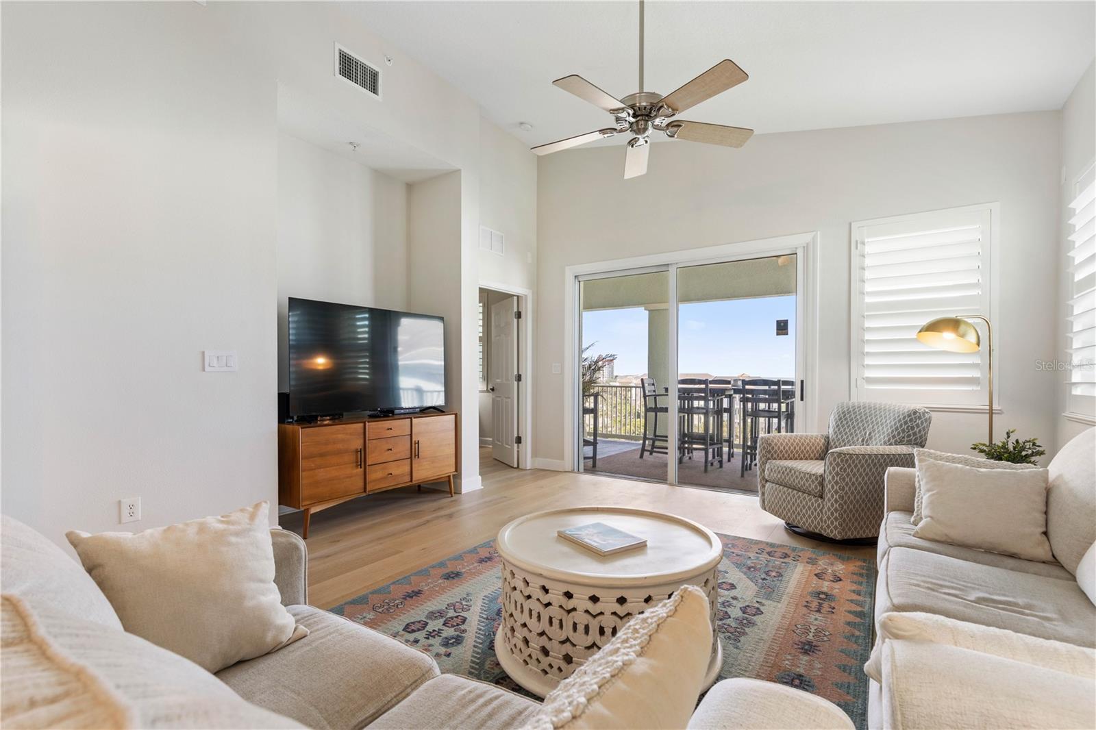 CINNAMON BCH OCN HAMMOCK PH 03 - Residential