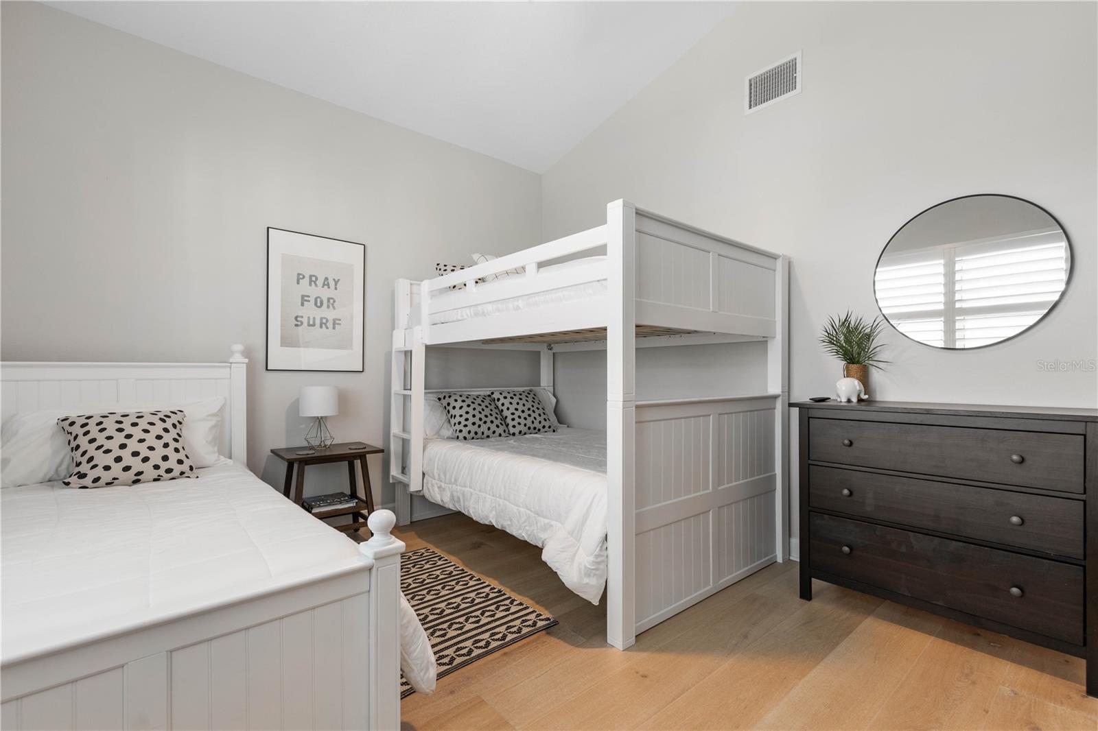 CINNAMON BCH OCN HAMMOCK PH 03 - Residential