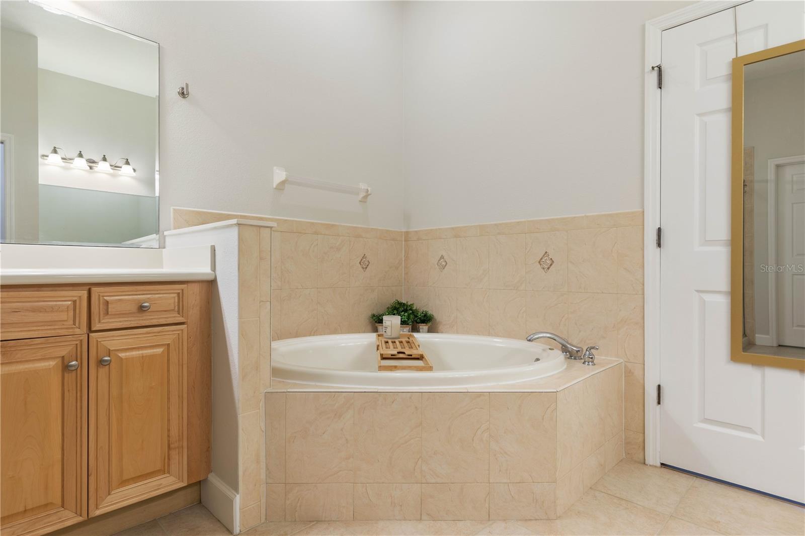 CINNAMON BCH OCN HAMMOCK PH 03 - Residential