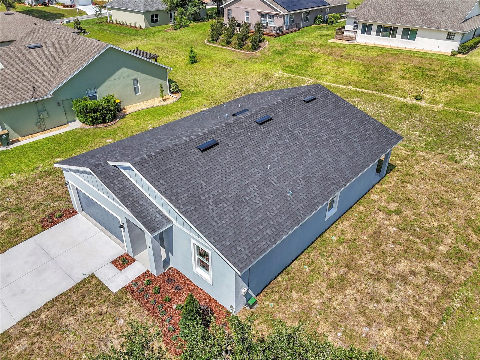TWIN LAKE ESTATES - Residential