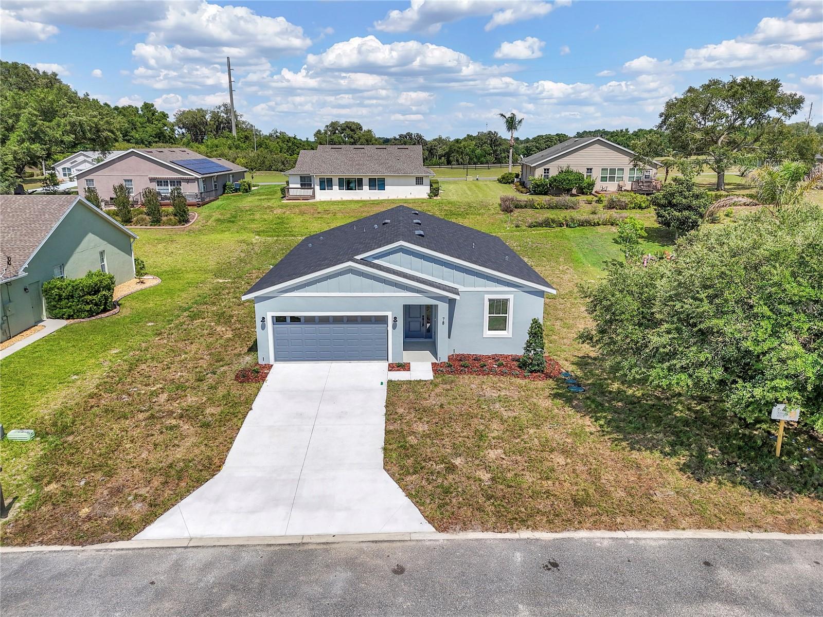 TWIN LAKE ESTATES - Residential