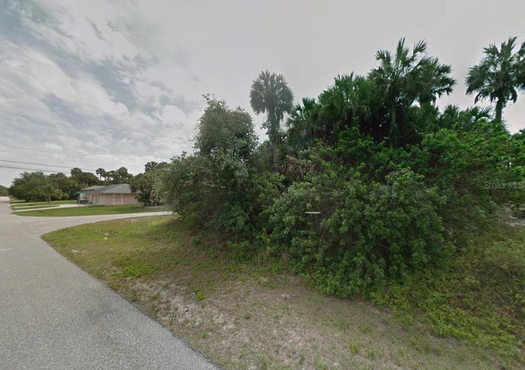 Photo of 12 Kaabe Avenue, North Port, FL 34288 (MLS # C7519239)