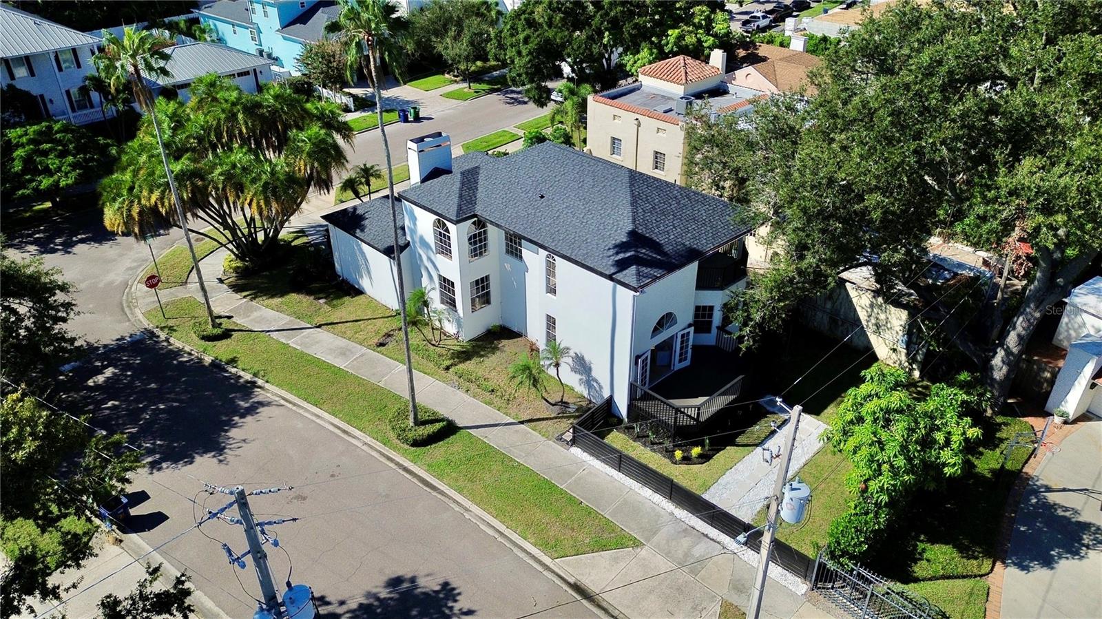 DAVIS ISLANDS PB10 PG52 TO 57 - Residential
