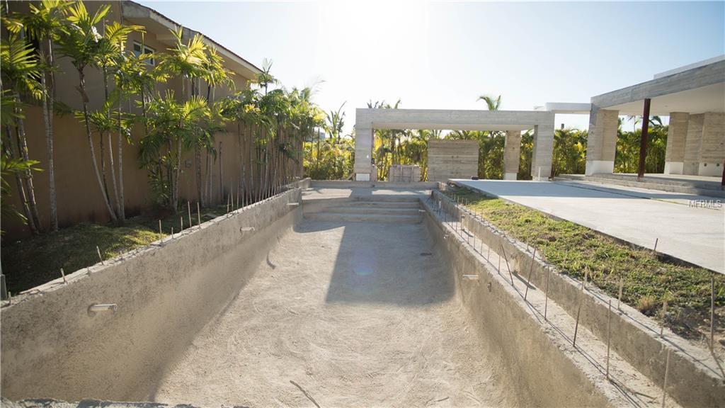 DORADO BEACH EAST - Residential