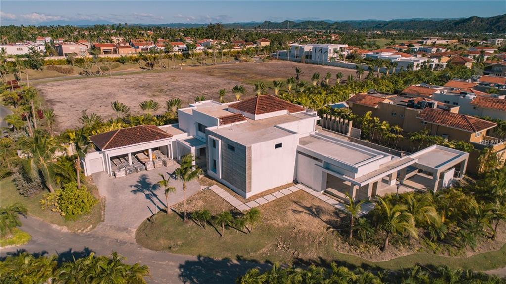 DORADO BEACH EAST - Residential