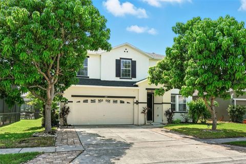 Photo of 2714 Portchester Court, Kissimmee, FL 34744 (MLS # S5133763)