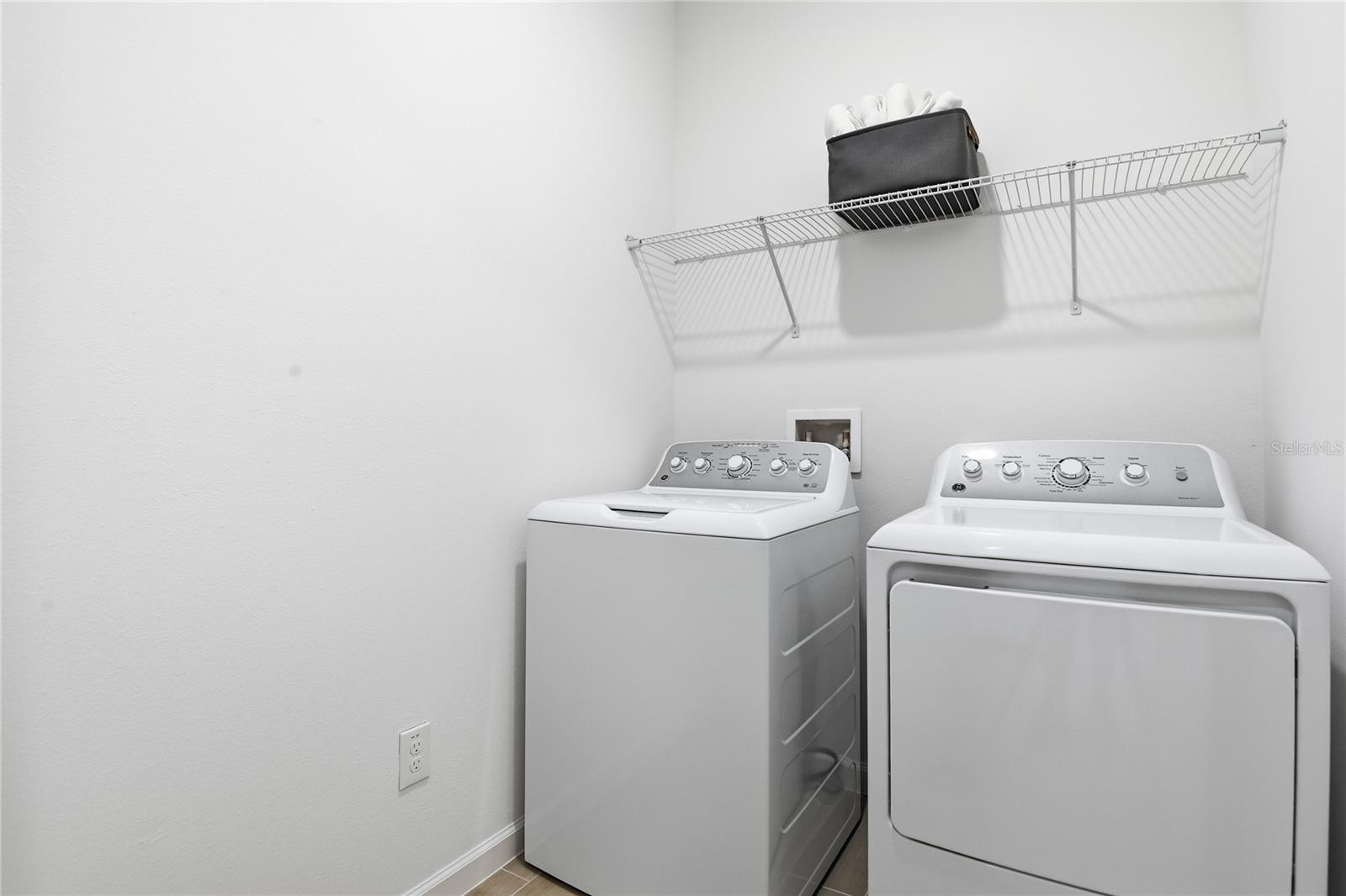 SEASONS AT ANNABELLE ESTATES - Residential