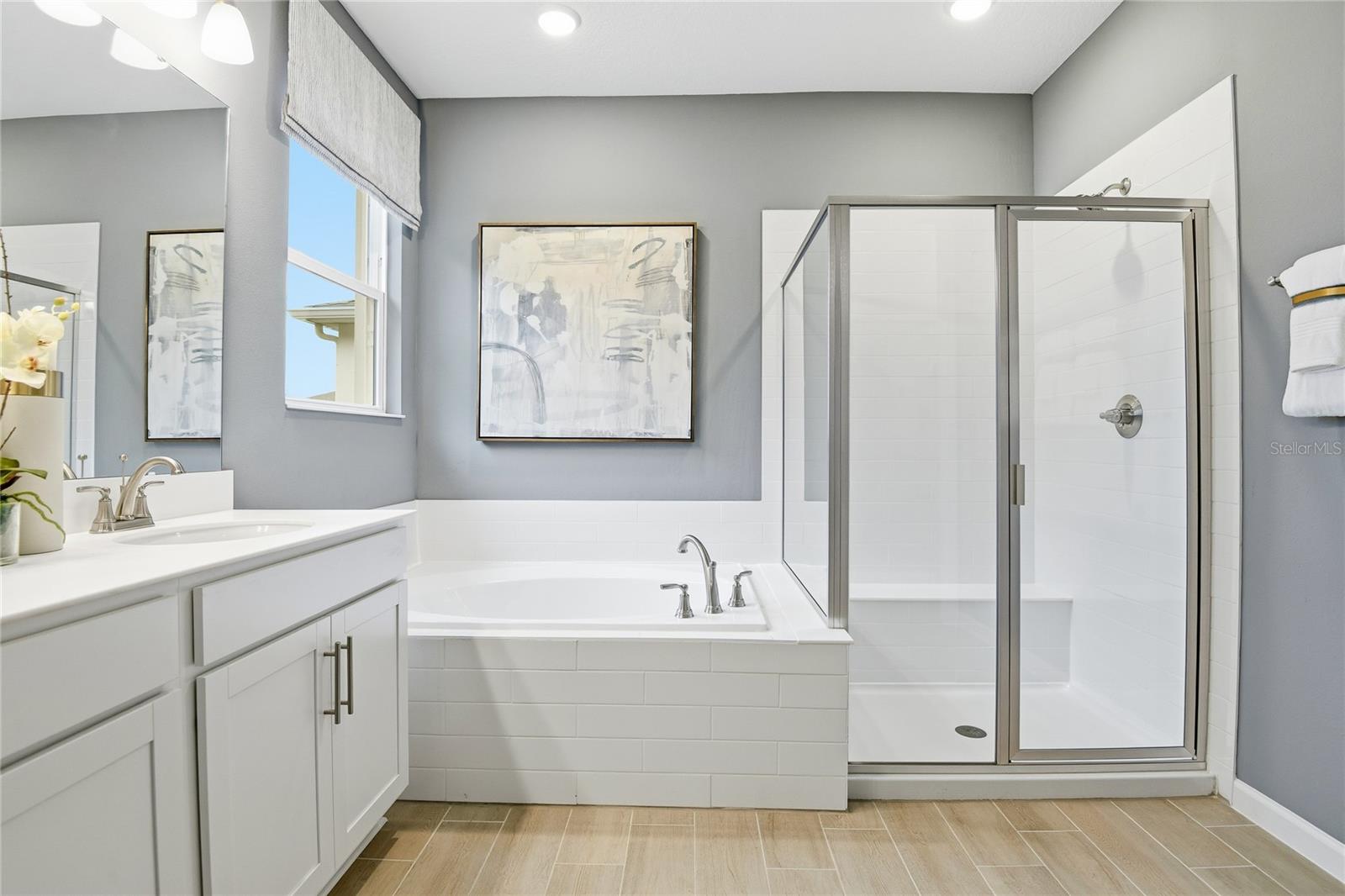 SEASONS AT ANNABELLE ESTATES - Residential