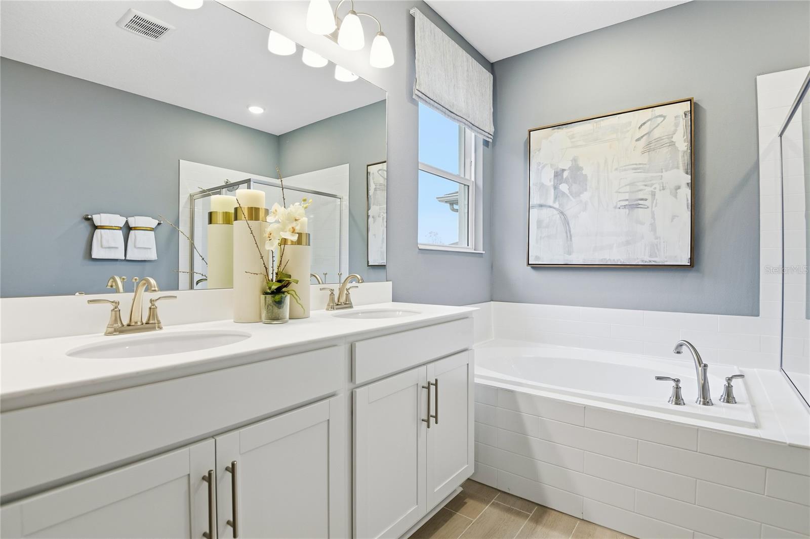 SEASONS AT ANNABELLE ESTATES - Residential