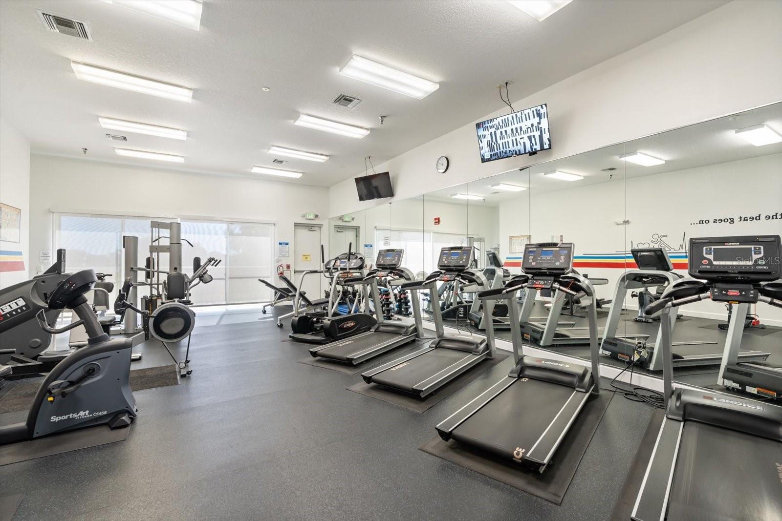 TAVARES ROYAL HARBOR PH 04 - Residential