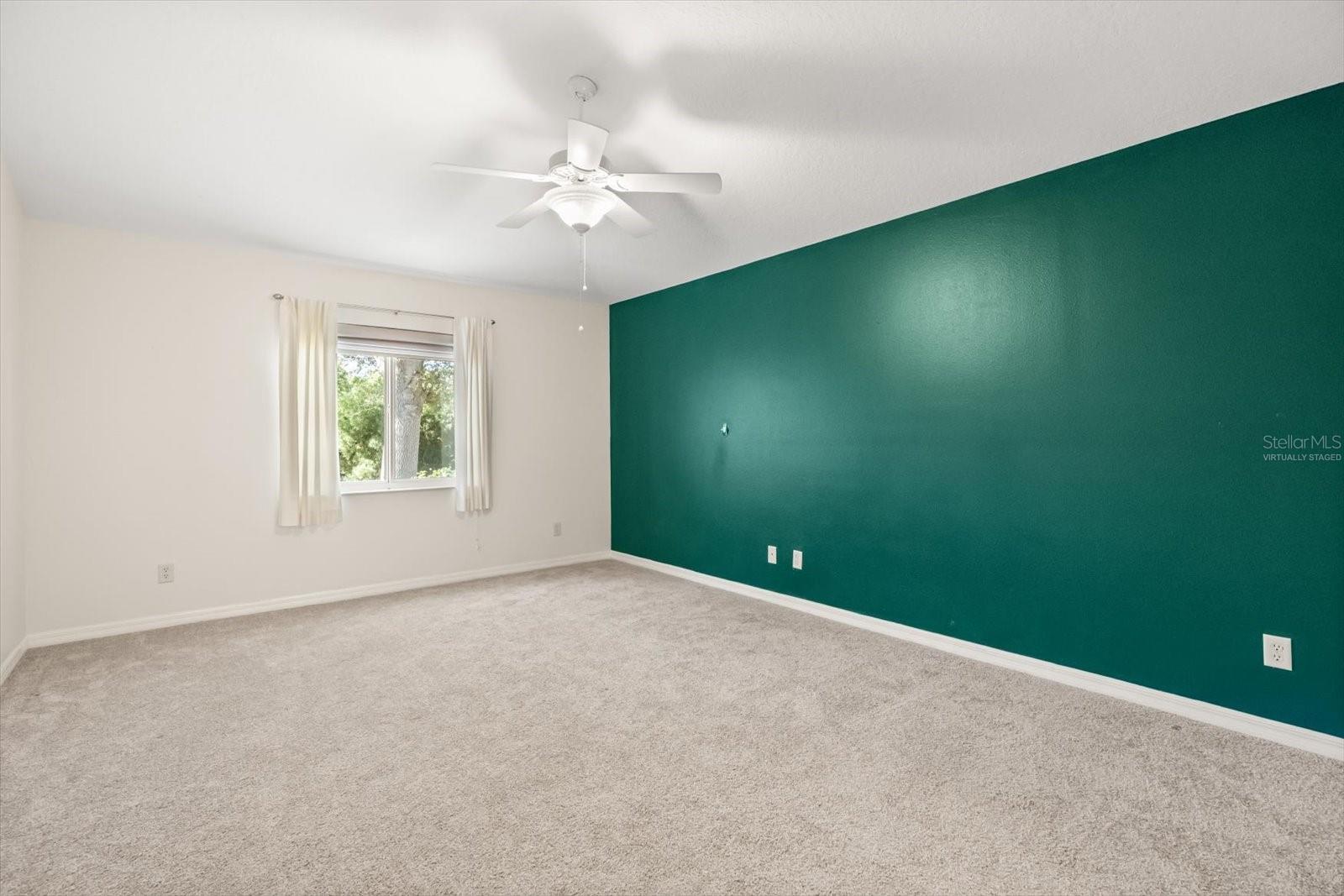 TAVARES ROYAL HARBOR PH 04 - Residential