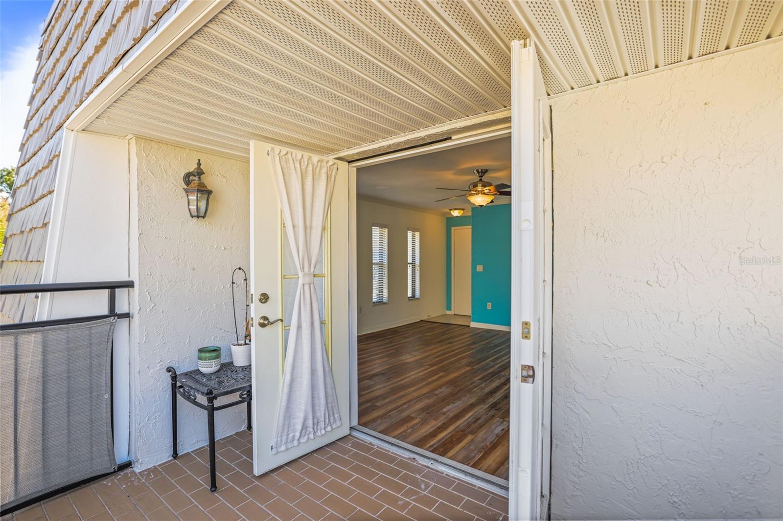 VICTORIA PALMS CONDO - Residential