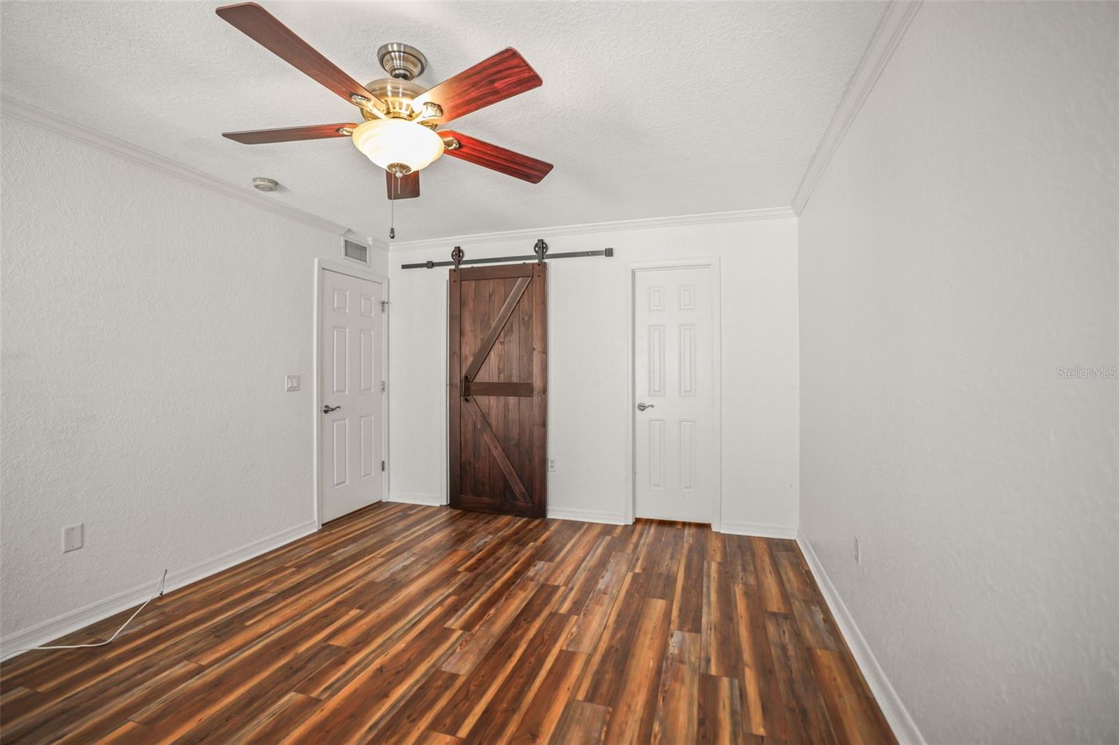 VICTORIA PALMS CONDO - Residential