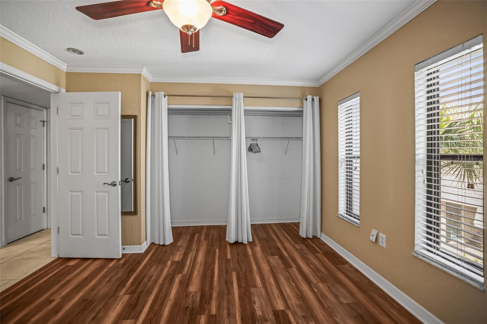 VICTORIA PALMS CONDO - Residential