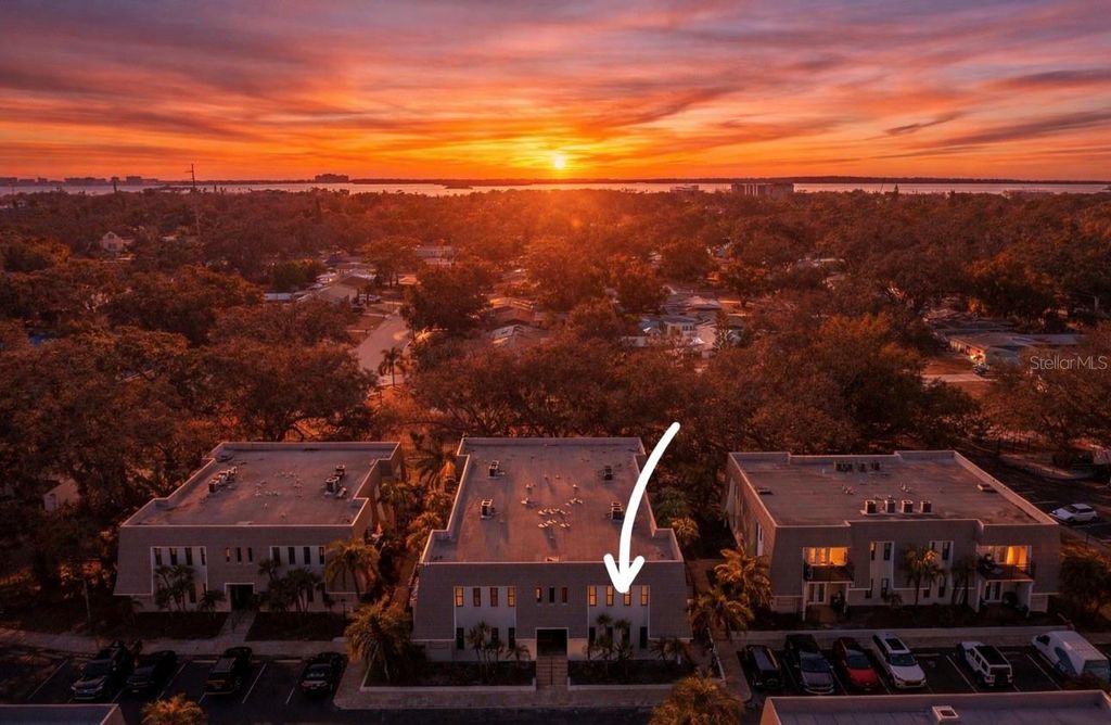 Photo of 704 Lyndhurst Street #624, Dunedin, FL 34698 (MLS # TB8476462)