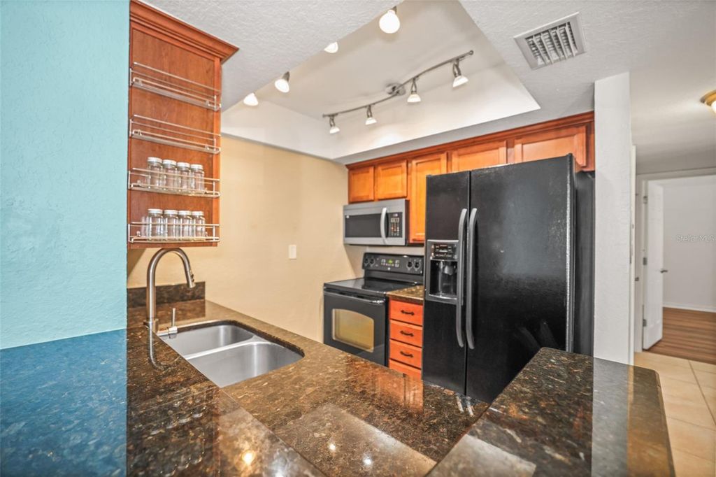 Photo of 704 Lyndhurst Street #624, Dunedin, FL 34698 (MLS # TB8476462)