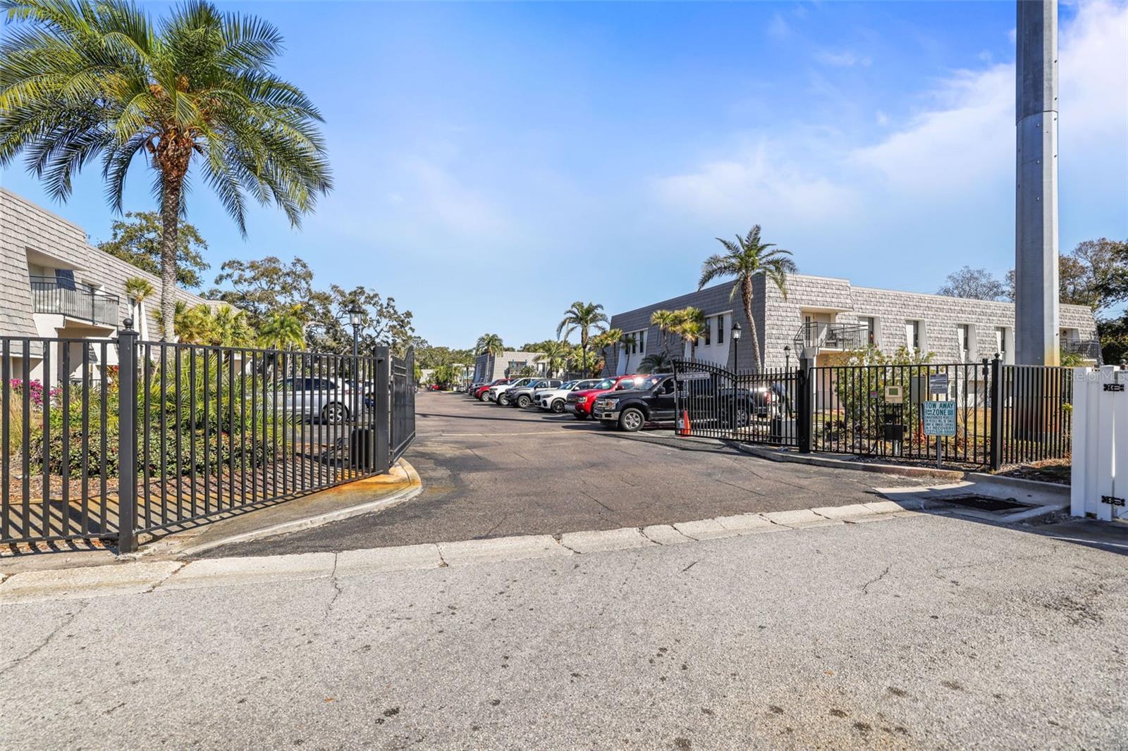 VICTORIA PALMS CONDO - Residential