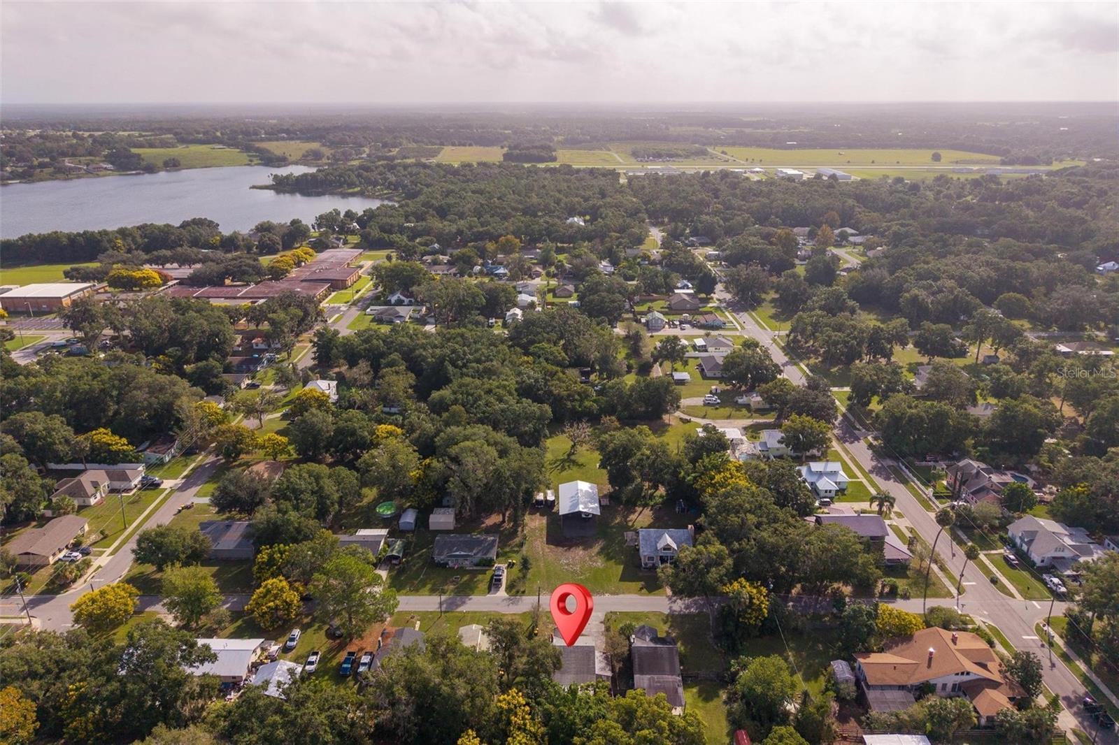 UMATILLA LAKE REGION REALTY CO - Residential