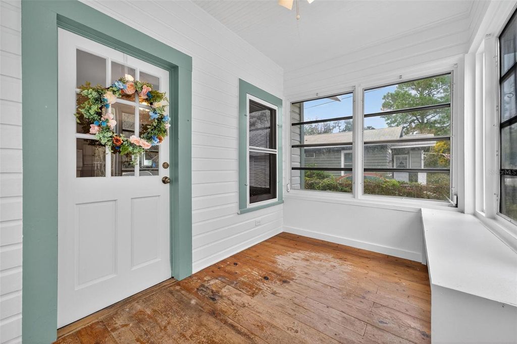 Photo of 57 N Orange Avenue, Umatilla, FL 32784 (MLS # G5095496)