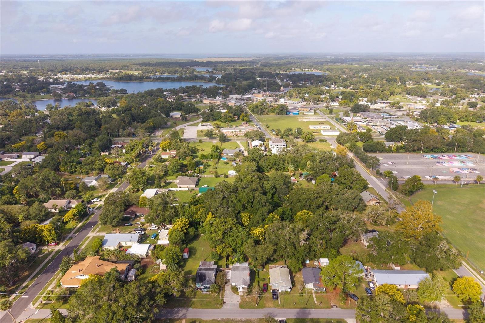 UMATILLA LAKE REGION REALTY CO - Residential