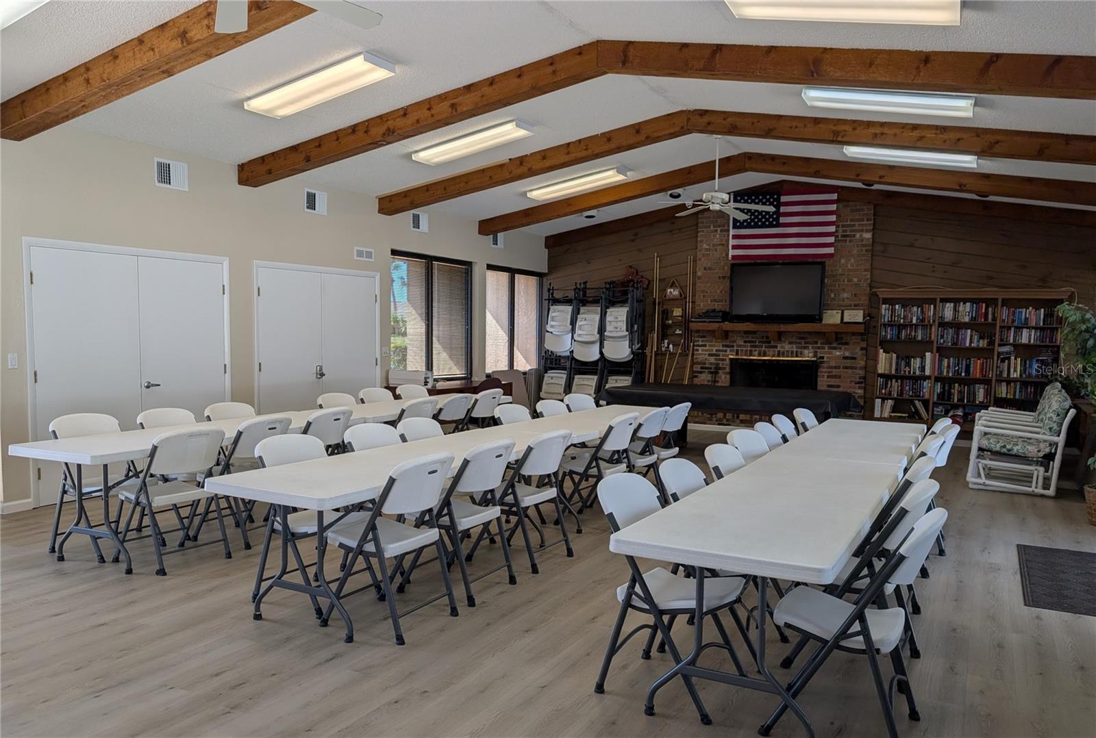 BAYSHORE VILLAGE I - Residential